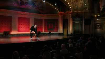 [cheers and applause] - Gary Owen: Black Famous