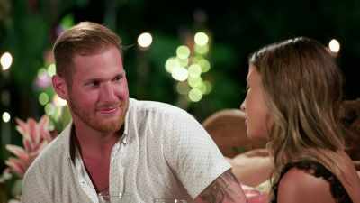 >> CHEERS. - Love Island