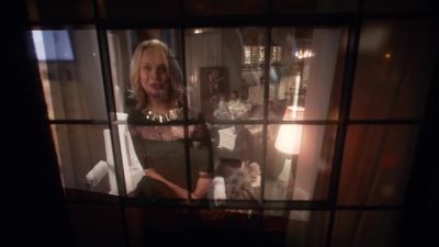 Cheers! - Supergirl