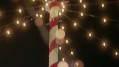 ♪CHEERY ORCHESTRA FADES IN♪ - A Very British Christmas