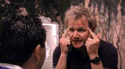 Chef to chef, and I want
to see some passion. - Kitchen Nightmares