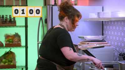 CHEFFY (on speaker): Chefs, one minute. - Secret Chef