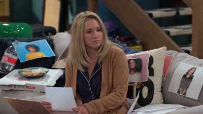 Chelsea, you can be mean to me, - Pretty Smart
