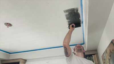 [Chelsea] It's so nice
when you can see everything
being placed, - Down Home Fab