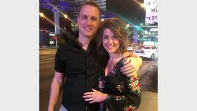 [Chelsea] Their names
are Beth and Ryan. - Down Home Fab