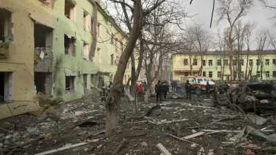 CHERNOV [voice-over]:
I try to find out - 20 Days in Mariupol