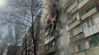 CHERNOV [voice-over]:
Vladimir keeps insisting - 20 Days in Mariupol