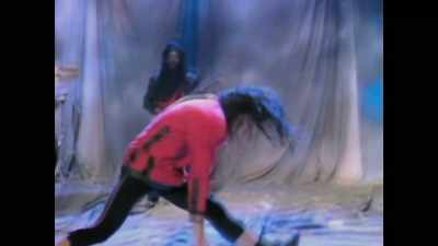 Chest bumping... - Milli Vanilli