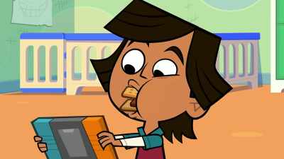 (Chewing sounds) - Total DramaRama