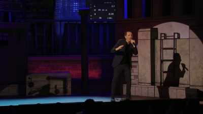Chiar dacă sunt deja opt persoane
în mașină. - Gad Elmaleh: American Dream