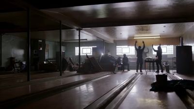 - Chicago PD, move forward.
Nobody move--hands up! - Chicago P.D.