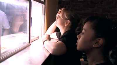 CHICKEN SANDWICH
IS GOING WITH THE-- - Kitchen Nightmares