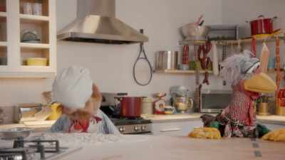 -Chicky!
-GIUSEPPE: When I was young, - Muppets Now