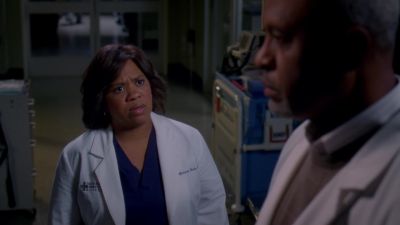 Chief, you all right? - Grey's Anatomy