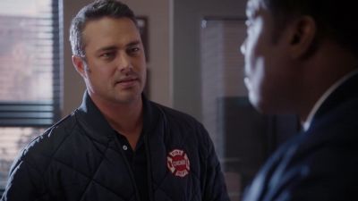 Chief, I can't leave
the firehouse today. - Chicago Fire