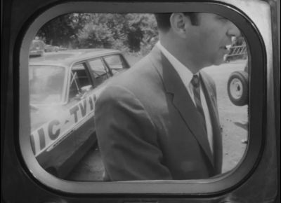 If I were surrounded by eight or ten of these things - Night of the Living Dead