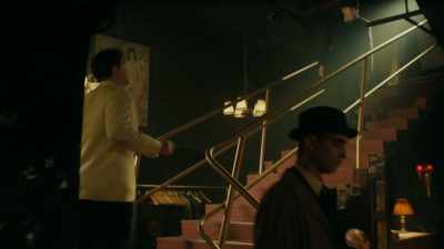 Chief Inspector. Welcome. - Maigret in Montmartre