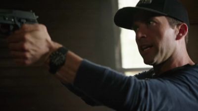 Chief Jansen.
Hands where we can see 'em. - NCIS: New Orleans