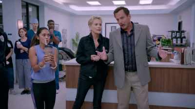 Chief, we just figured out
who killed Dr. Pierce. - Murderville