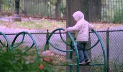 (child laughing) - The Pleasure of Being Robbed