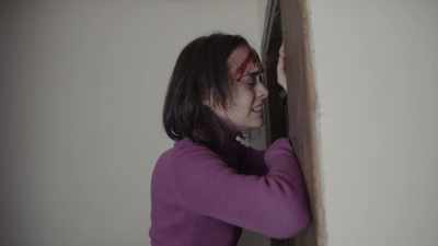 - [Child] We can't get out.
(hits door) - Tooth Fairy: Queen of Pain