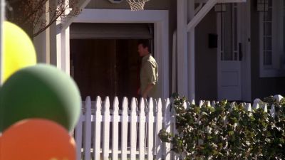 (children laughing) - Desperate Housewives