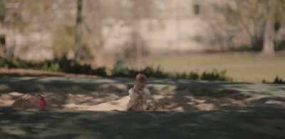 [children playing] - Darlin'