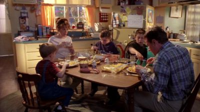 (china clattering) - Malcolm in the Middle