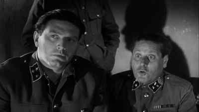 Chipman, where can we talk?
Right here on the porch. - The Colditz Story