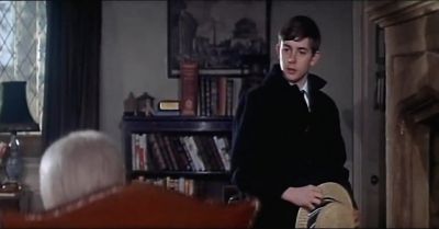 Chippings' waiting for his wife - Goodbye, Mr  Chips