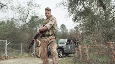 - [ chittering ] - Zoombies 2