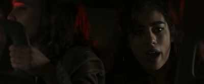 -Chivo, what are you doing?
-Let's party some more. - The Communion Girl