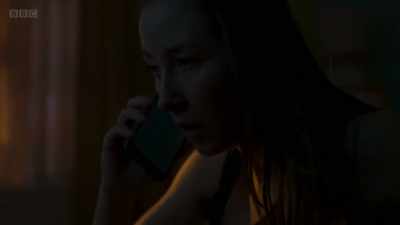 Chloe. Are you OK? Yeah,
I'll explain. Can you pick me up? - Chloe