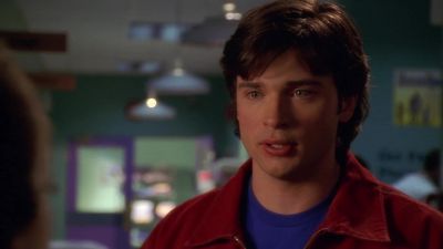Chloe called me.
She told me what happened. - Smallville
