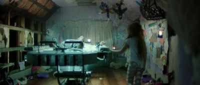 Chloe? - Freaks