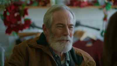-Chloe, that's wonderful.
[laughs] - A Novel Christmas