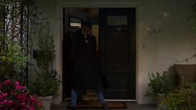 [Chloe] Who leaves their door open in LA? - Lucifer