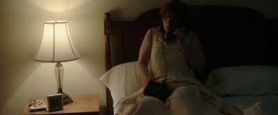 (CHOKING)
(GASPING) - Annabelle: Creation