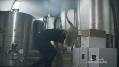 [choking] - Chronicle Mysteries: Vines that Bind