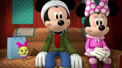 [CHOMPS AND MUNCHES] - Mickey and Minnie Wish Upon a Christmas
