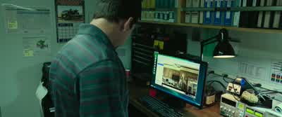 Great news The chopper didn't crashI assumed and then I reneged Oh yeah he richRemember what your mama always said Just as easily to marry a rich manIf I had a nickel for the dumb shit for my mom'sI wouldn't need a rich man You better fix this by the way - Deepwater Horizon