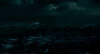 CHORUS: A storm is rolling in,
a storm is rolling in - Annette