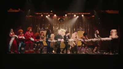 CHORUS: (SINGING)
Live it up - Theater Camp
