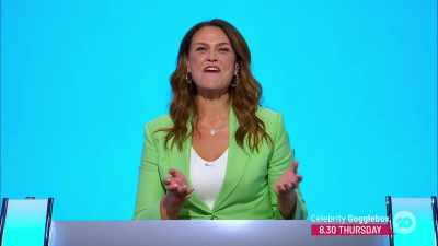 CHRIS: Hey!
(CHEERING AND APPLAUSE) - Would I Lie to You?