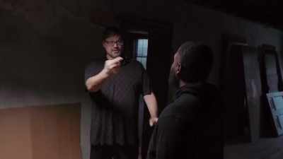 CHRIS: It shakes the whole room, - Ghost Brothers: Lights Out