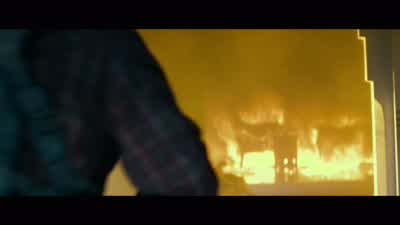 Chris! Shit. Jack, come here! Let's go in. Ready? Okay, go in. - 13 Hours: The Secret Soldiers of Benghazi