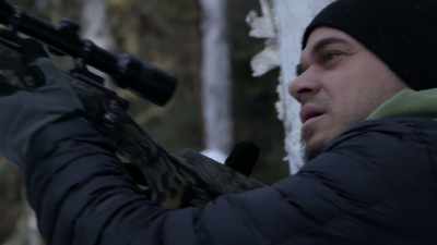 CHRIS: Yeah, I can
see frost hanging. - Life Below Zero: Next Generation