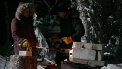 CHRIS: Yeah, I want to just
heat it up real slow. - Life Below Zero: Next Generation