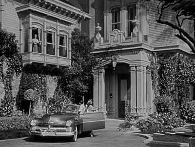 Chris? You forgot
to make up your room again. - The House on Telegraph Hill