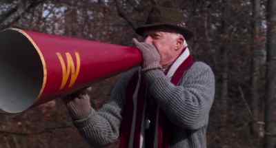 Christie, look at the camera. - Dead Poets Society